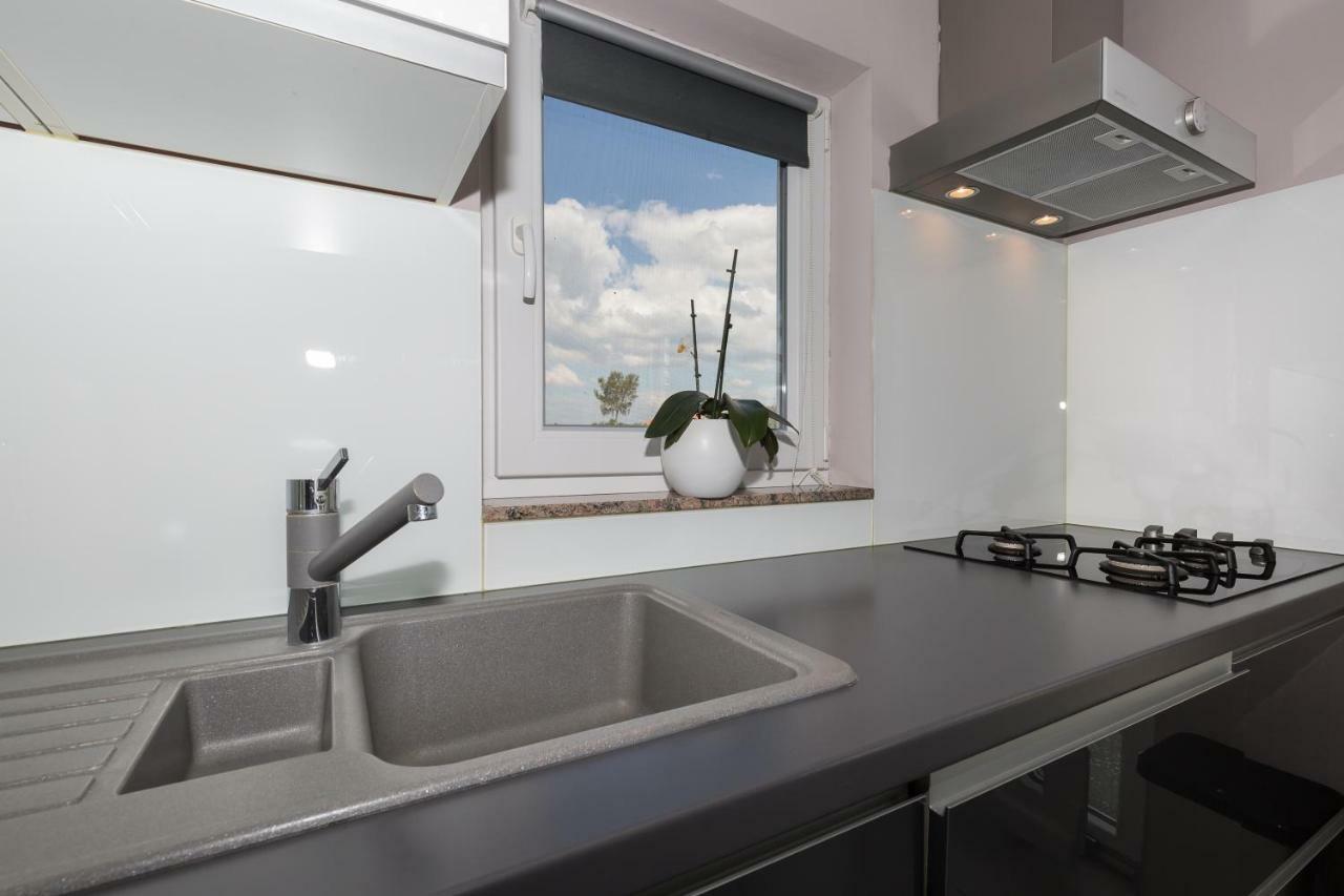 Modern And Spacious Apartment Bibinje Exteriör bild